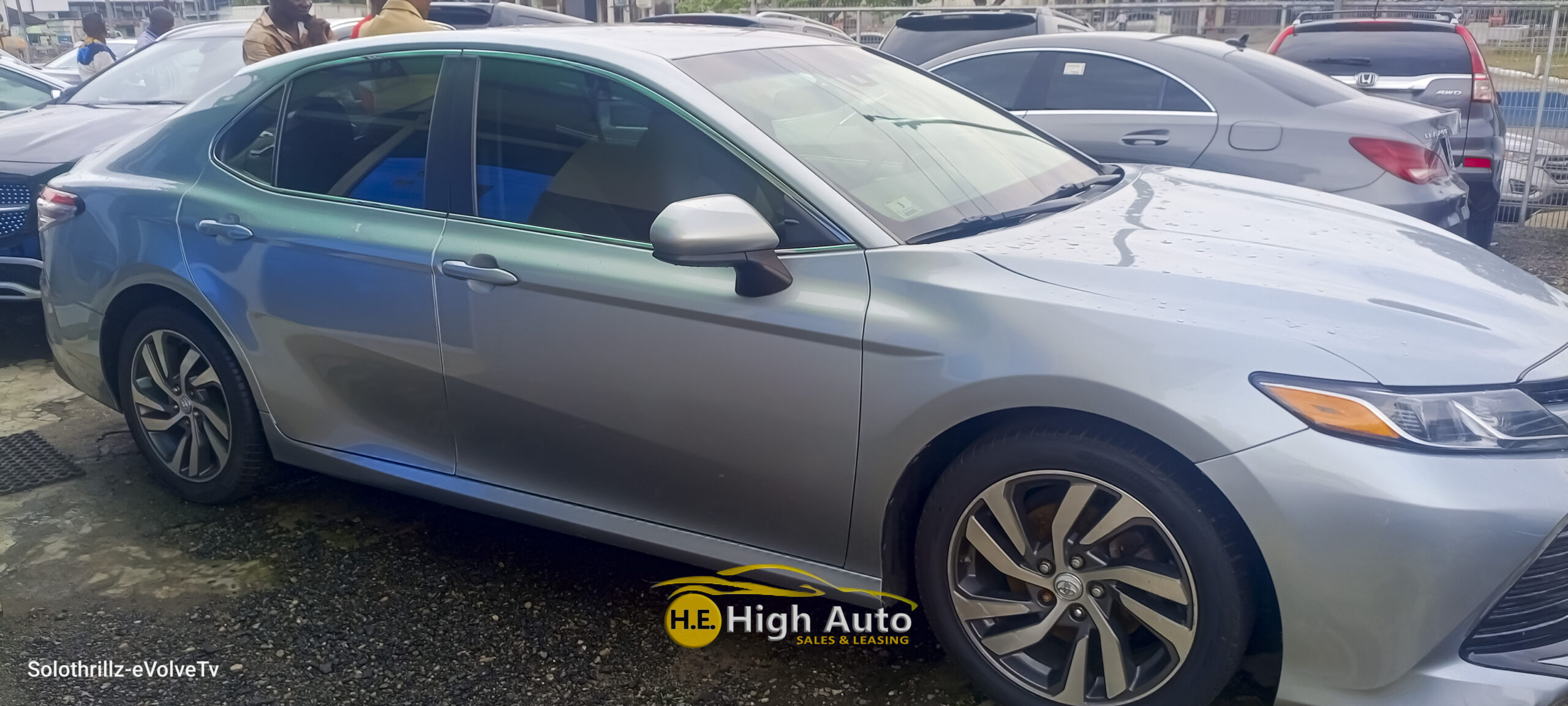 TOYOTA CAMRY 2018