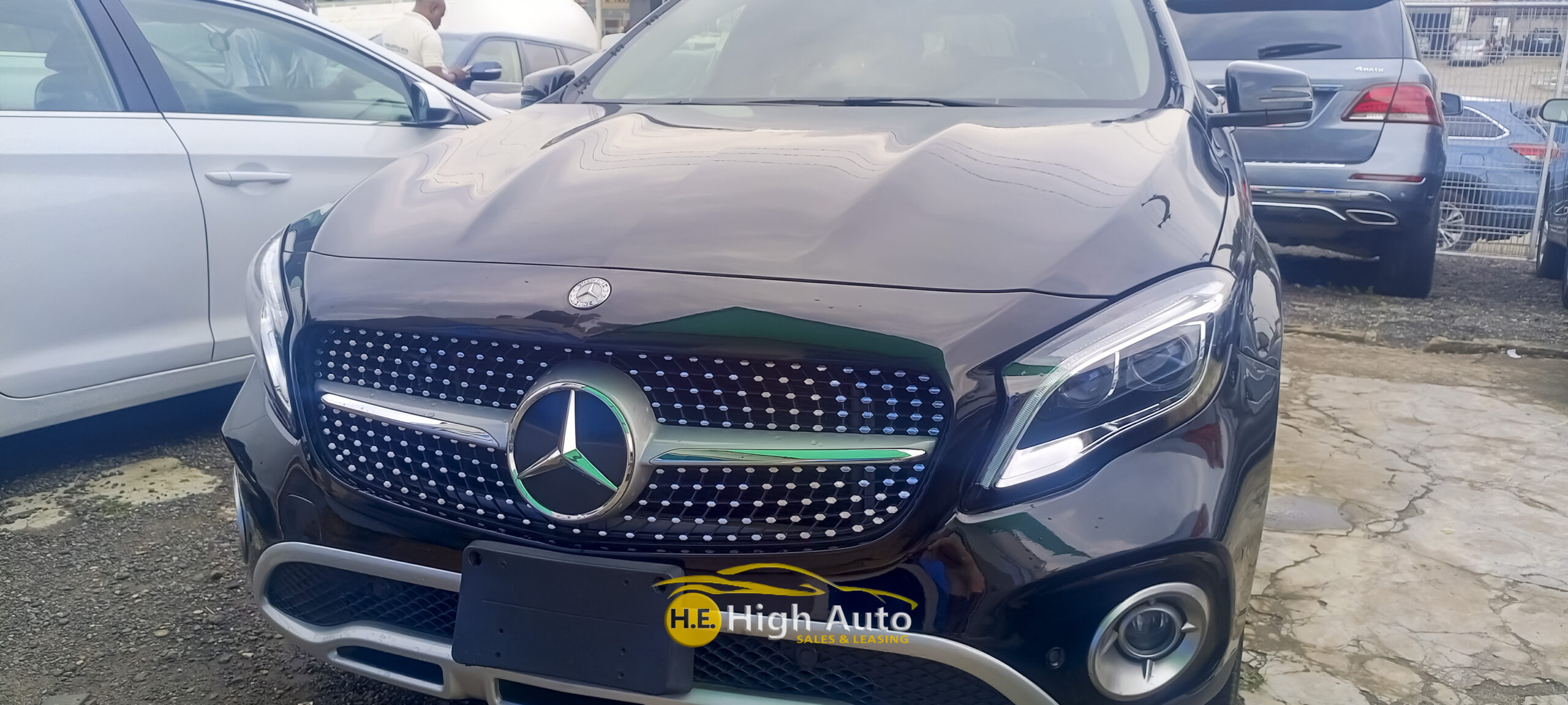 MERCEDES BENZ – GLA 250