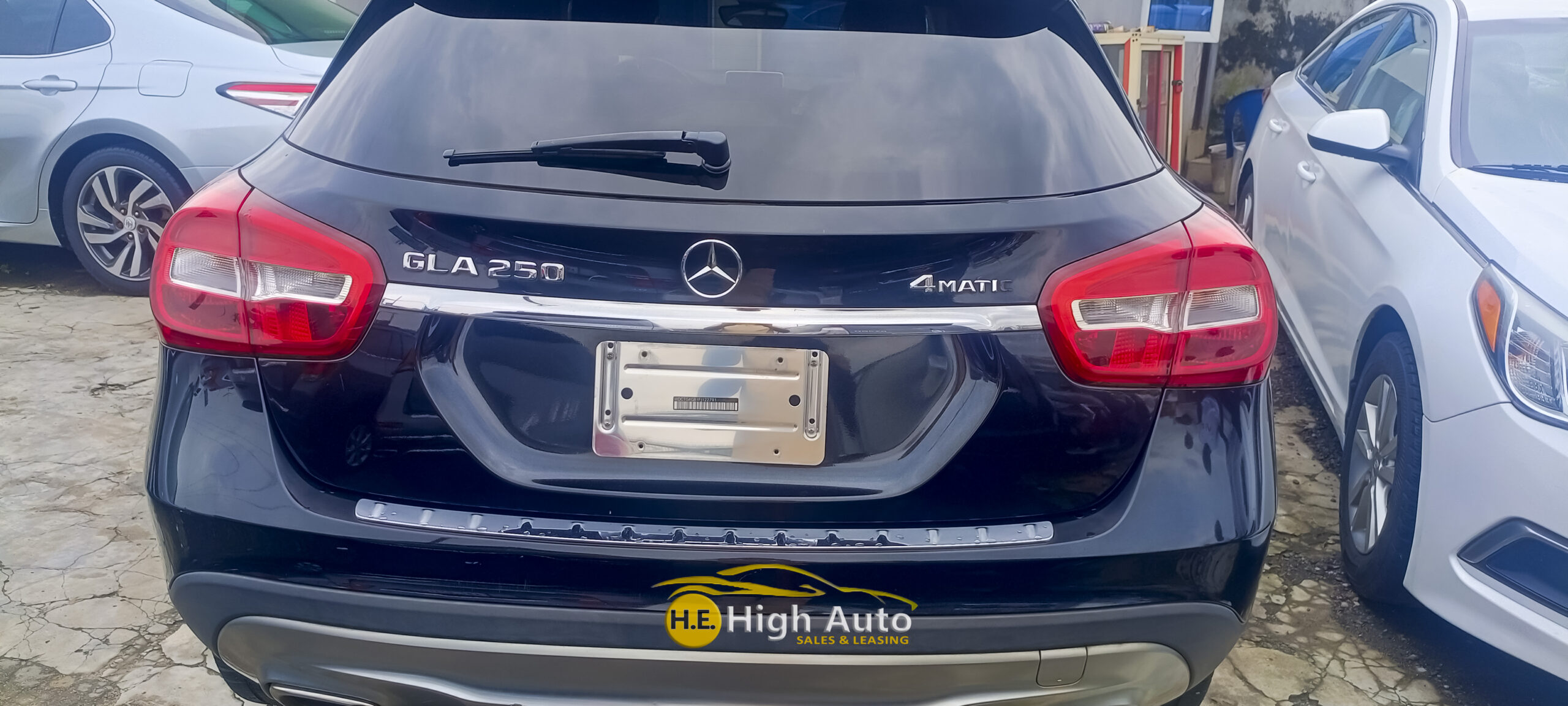 
								MERCEDES BENZ – GLA 250 full									